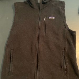 Patagonia Men’s large vest